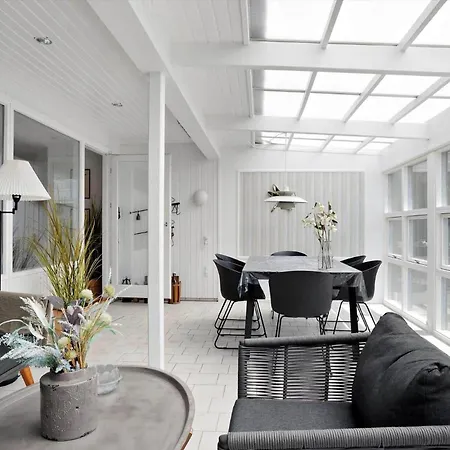 9010-aakirkeby-bjaelkeasen-5